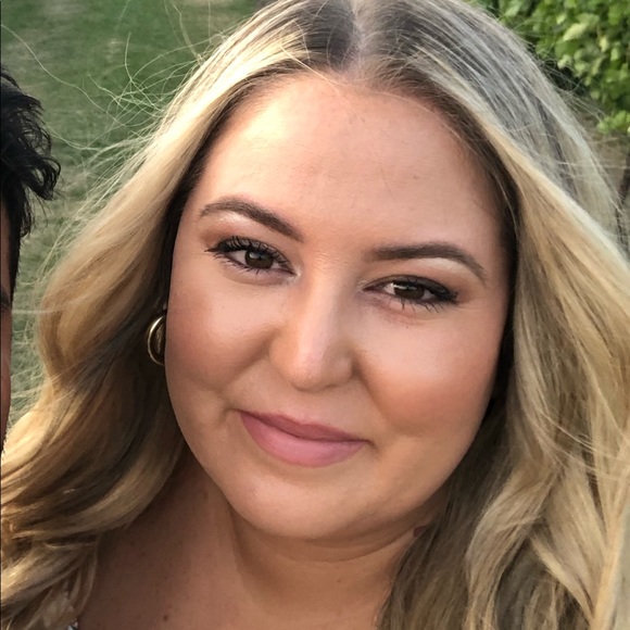 Meet your Posher, Megan - Picture 1 of 1